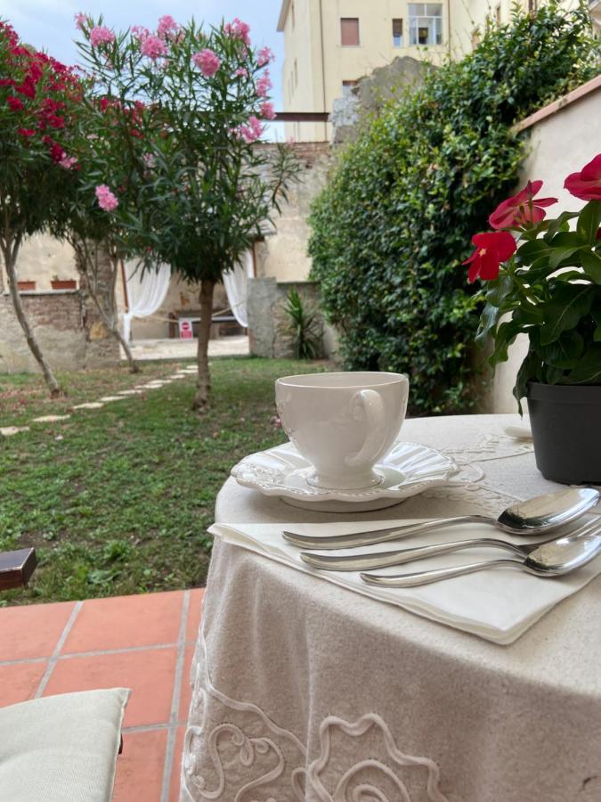 Victoria House B&B Pisa Bagian luar foto